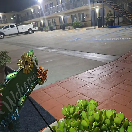 Portofino Inn Burbank-3